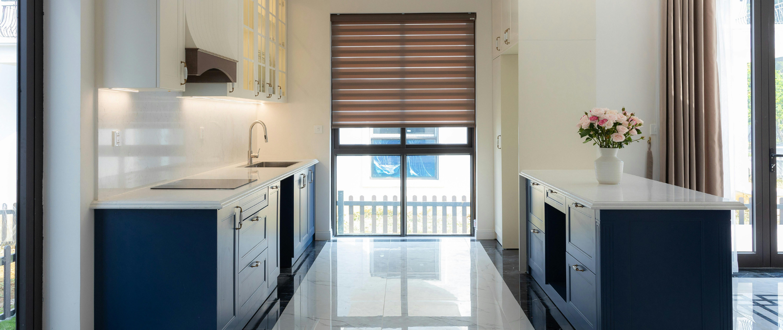 DAF Furniture Office Solutions